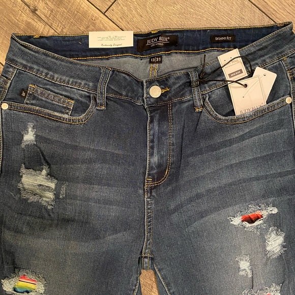 NWT Serape Skinny Jeans - Picture 7 of 7